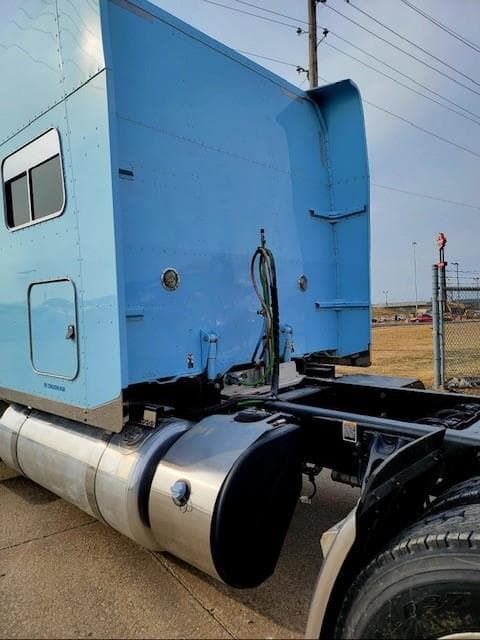 2021 Peterbilt 389 — photo 12