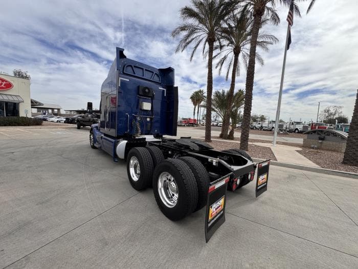 2020 Peterbilt 579 — photo 4