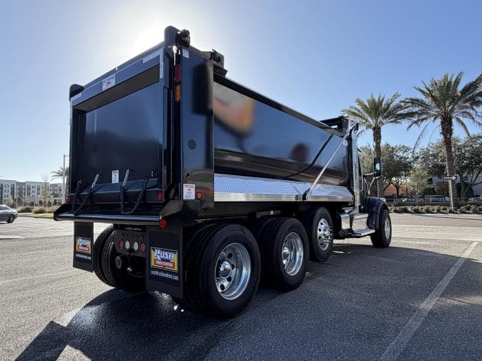 2026 Peterbilt 567 — photo 6