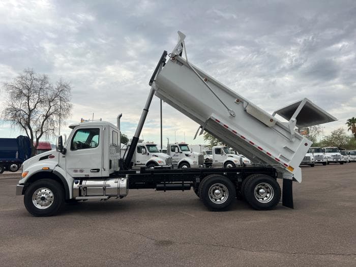 2026 Peterbilt 548 — photo 17