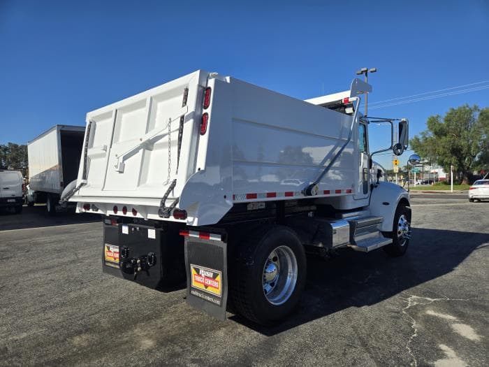 2020 Peterbilt 337 — photo 13