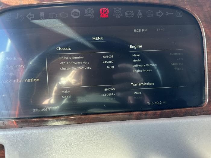 2024 Peterbilt 389 — photo 17