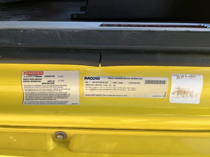 2021 Kenworth T680 — photo 12