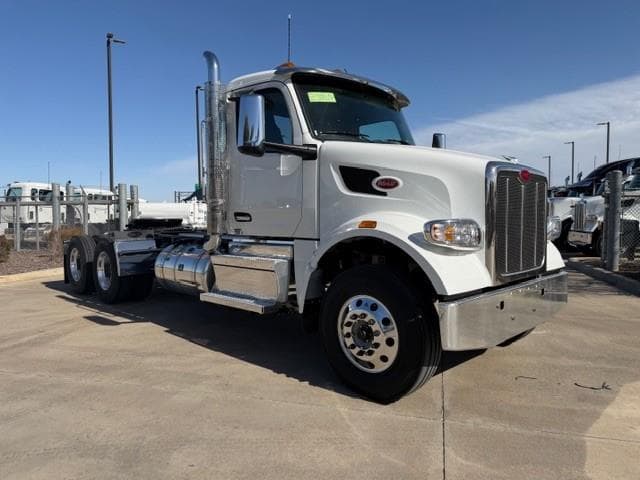 2027 Peterbilt 567 — photo 11