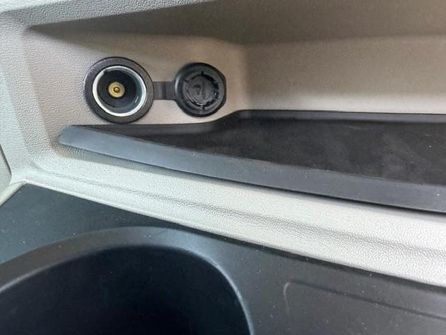 2027 Peterbilt 567 — photo 43