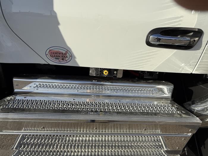 2027 Peterbilt 589 — photo 14