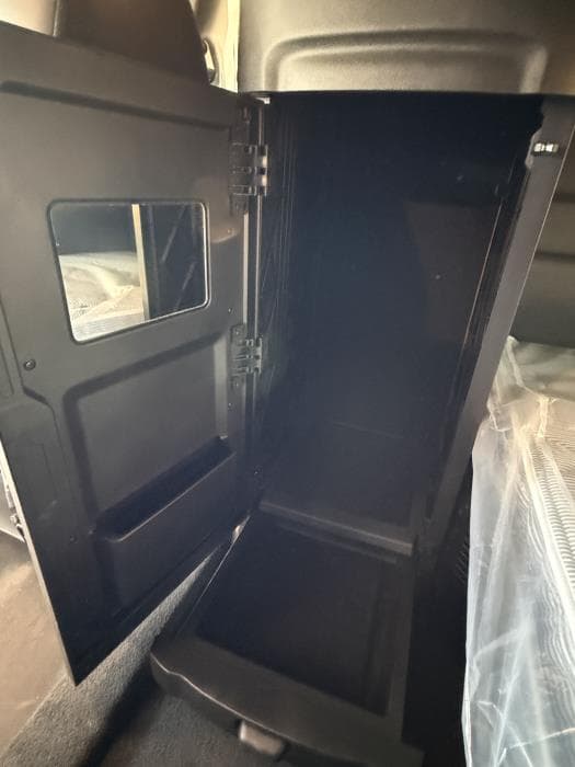 2027 Peterbilt 589 — photo 28