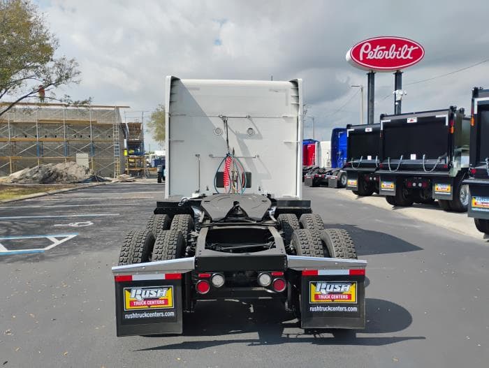 2022 Peterbilt 579 — photo 11