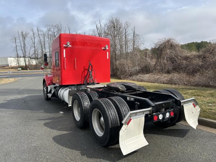 2019 Kenworth T800 — photo 6