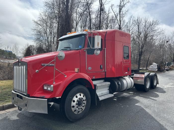 2019 Kenworth T800 — photo 2