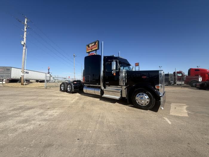 2026 Peterbilt 589 — photo 14