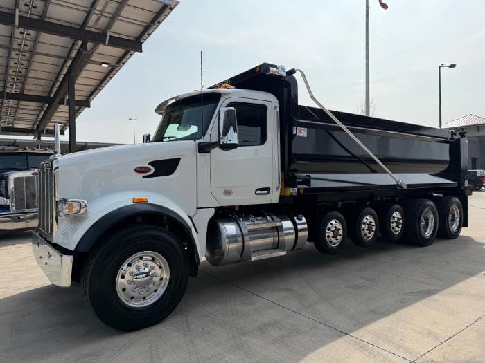2026 Peterbilt 567 — photo 3