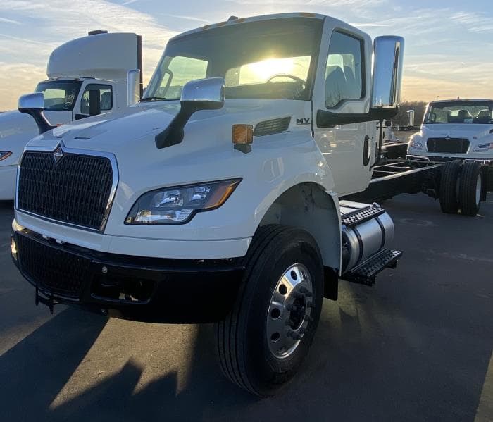 2026 International MV — photo 3