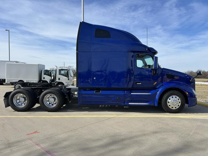 2022 Peterbilt 579 — photo 5