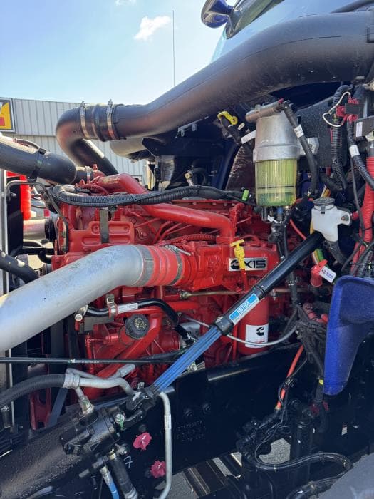 2026 International HX — photo 10