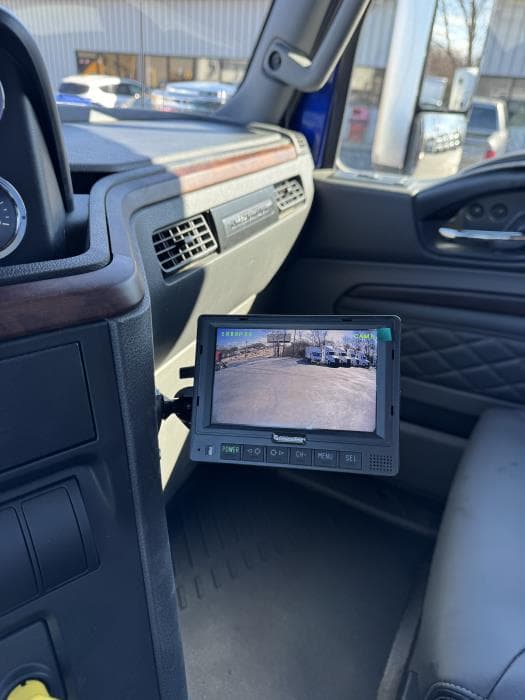 2026 International HX — photo 18