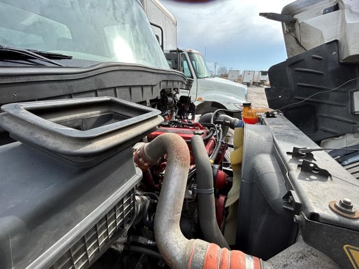 2019 International 4300 — photo 6