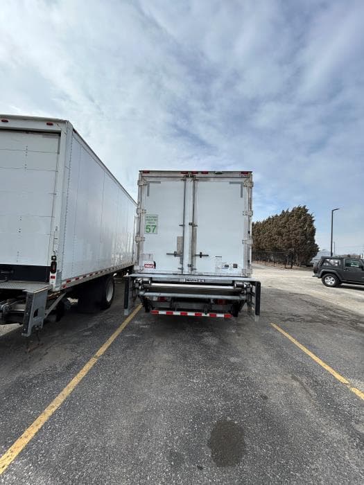 2019 International 4300 — photo 11