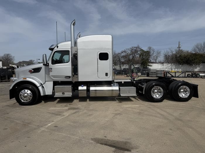 2027 Peterbilt 567 — photo 5
