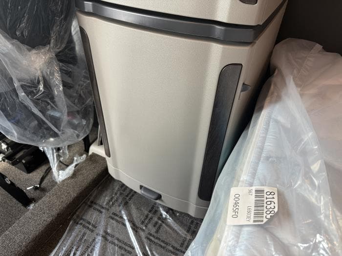 2027 Peterbilt 567 — photo 48