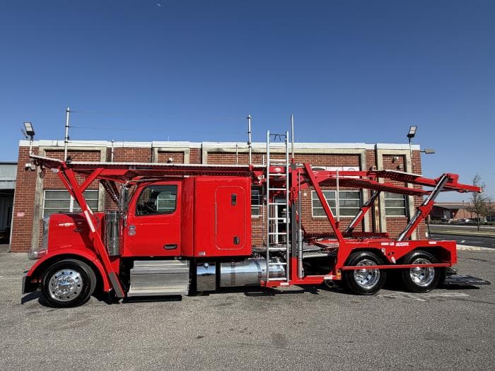 2025 Peterbilt 589 — photo 7