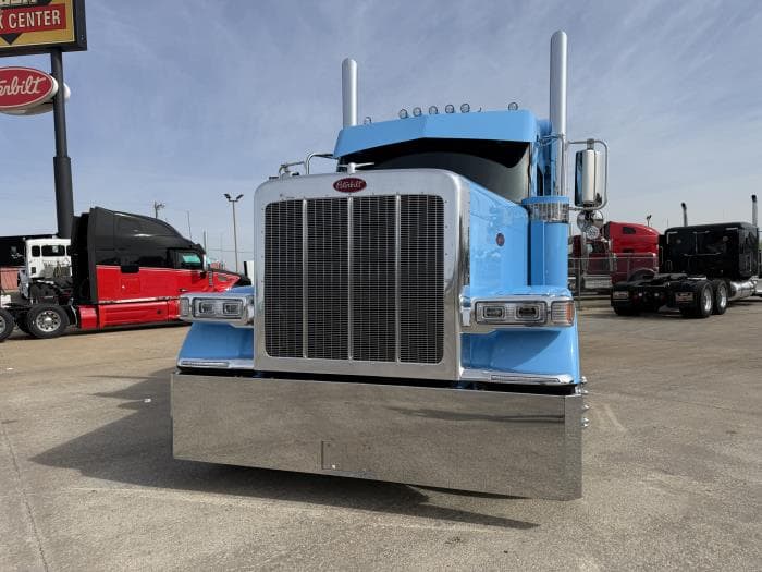 2027 Peterbilt 589 — photo 5