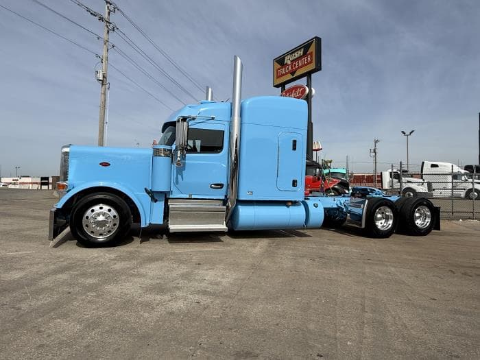 2027 Peterbilt 589 — photo 6