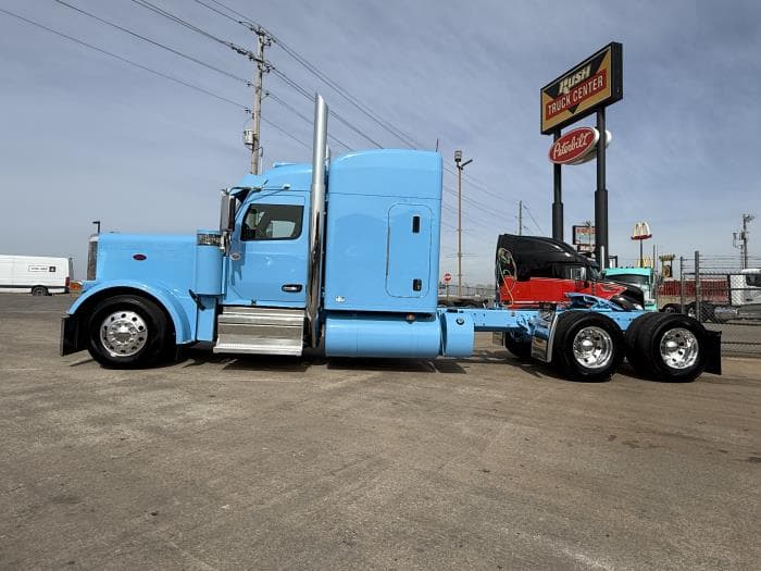 2027 Peterbilt 589 — photo 7