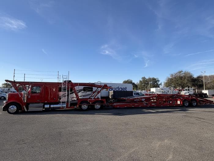 2025 Peterbilt 589 — photo 4