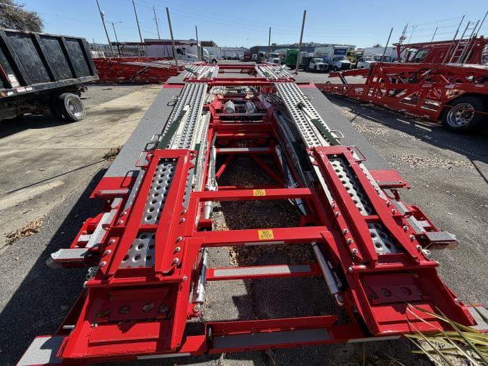 2025 Peterbilt 589 — photo 15