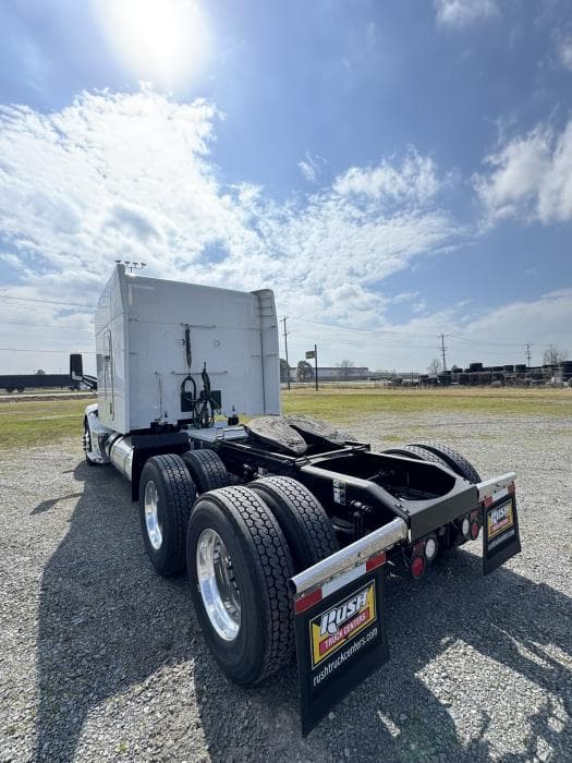 2022 Peterbilt 579 — photo 6