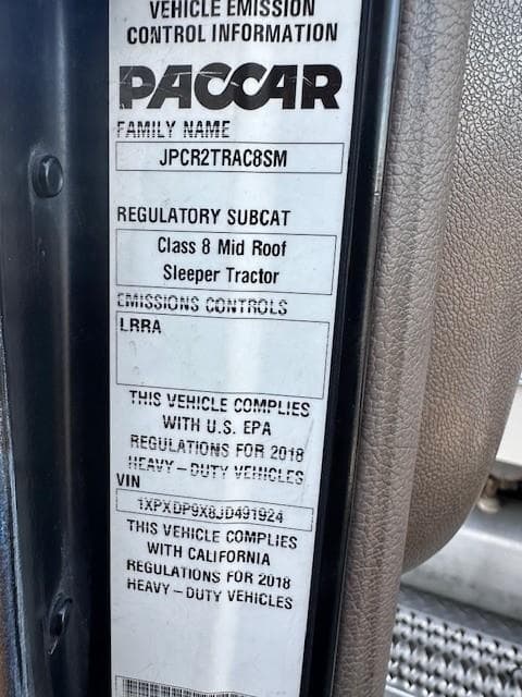 2018 Peterbilt 389 — photo 3