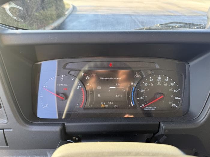 2025 Isuzu NPR — photo 23