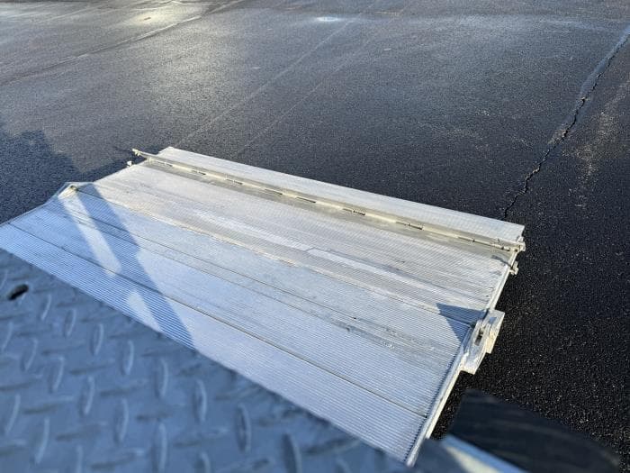 2025 Isuzu NPR — photo 27