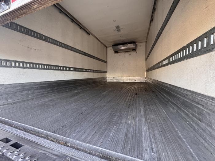 2020 Isuzu NQR — photo 5