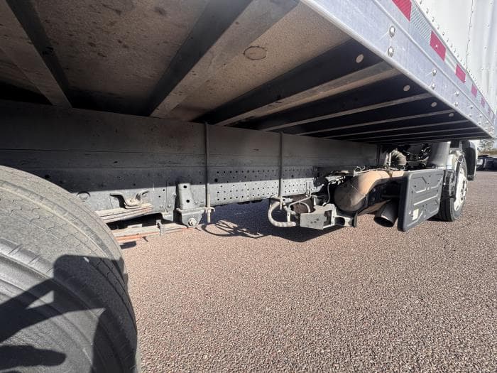 2020 Isuzu NQR — photo 8