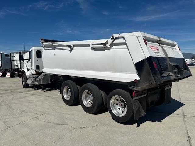 2024 Kenworth T880 — photo 16