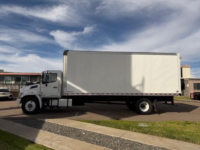 2026 Hino L6 — photo 8