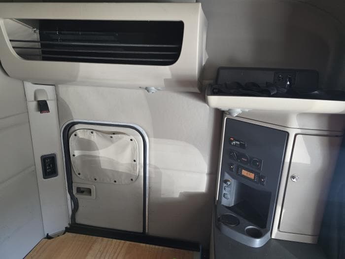 2022 Peterbilt 579 — photo 13