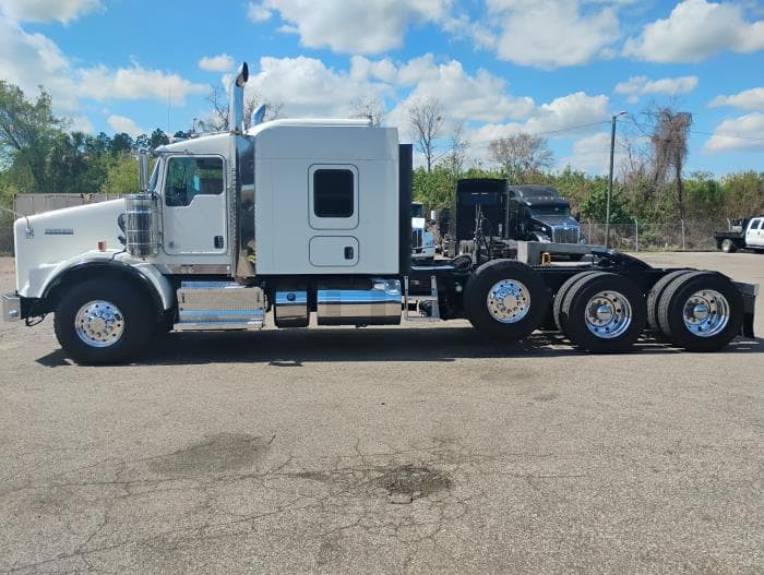 2019 Kenworth T800 — photo 4