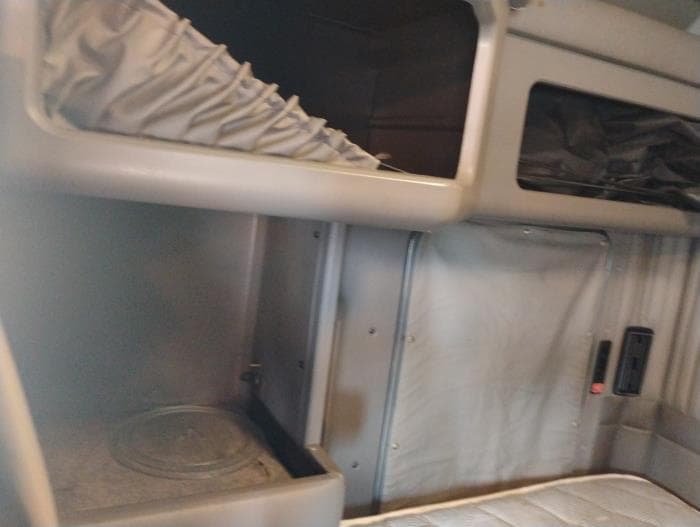 2019 Kenworth T800 — photo 25