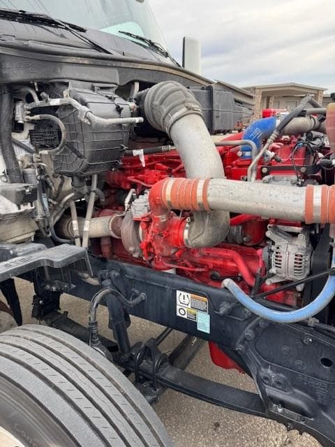 2022 Peterbilt 579 — photo 27