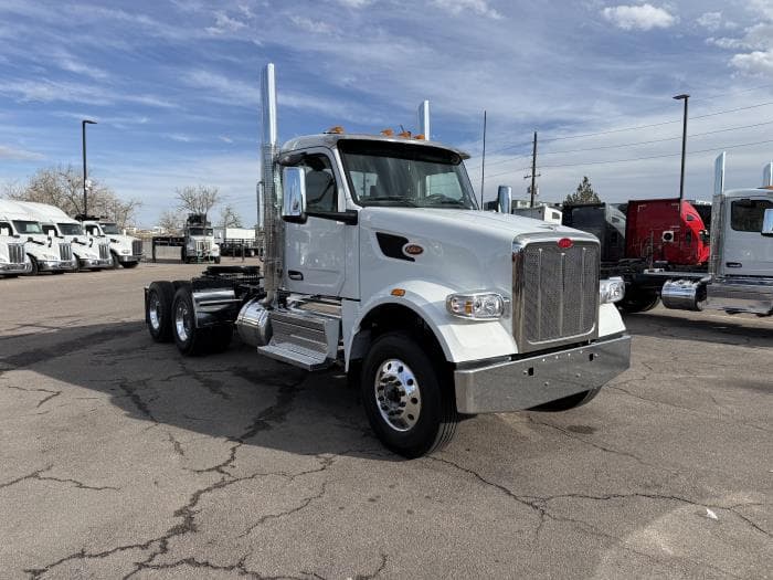 2027 Peterbilt 567 — photo 3
