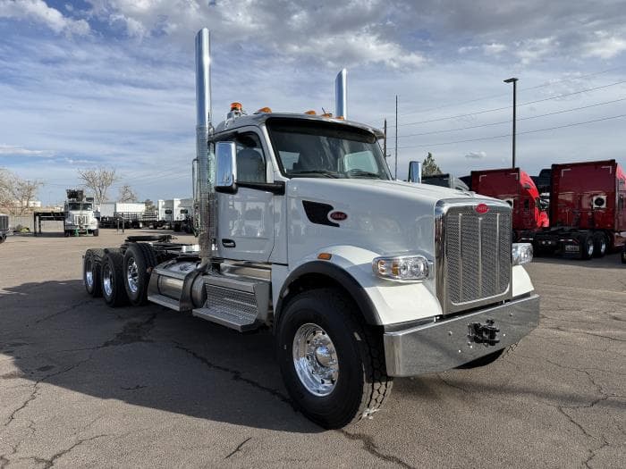 2027 Peterbilt 567 — photo 3