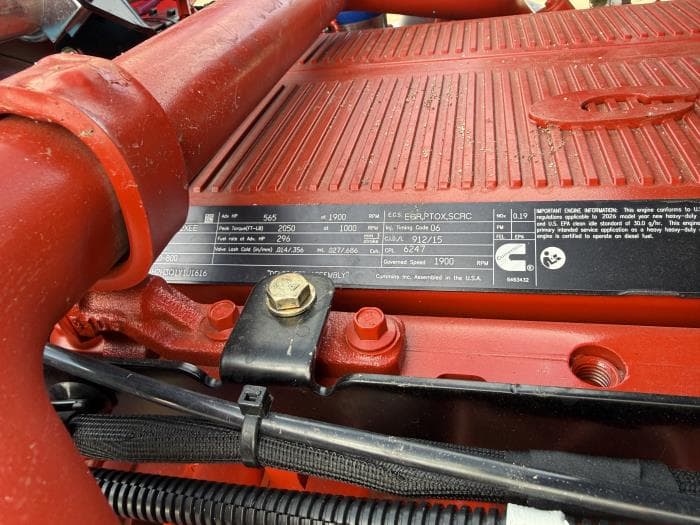 2027 Peterbilt 567 — photo 9