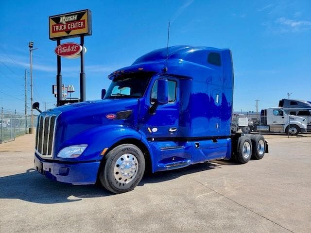 2022 Peterbilt 579 — photo 23
