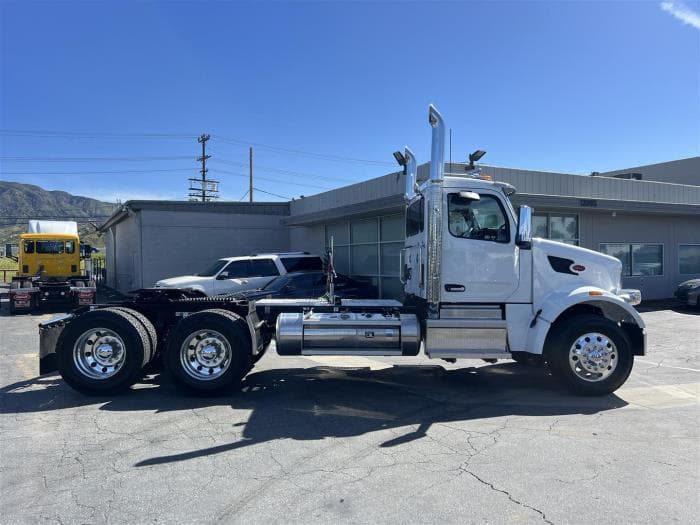 2025 Peterbilt 567 — photo 5