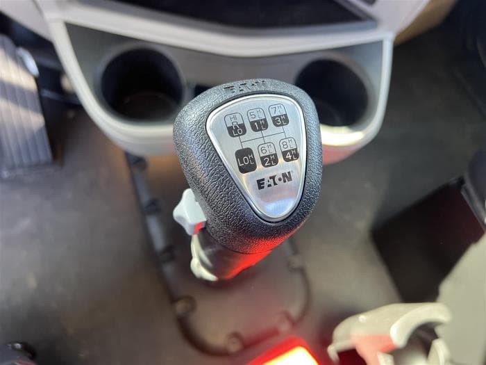 2025 Peterbilt 567 — photo 20