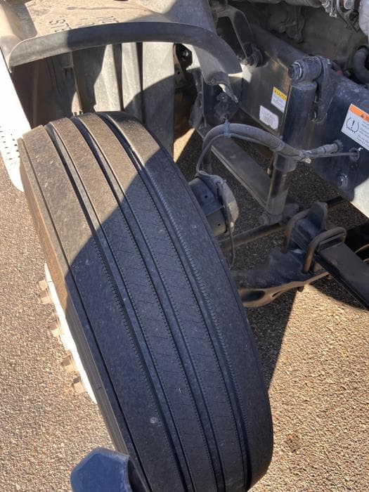 2020 Freightliner Cascadia — photo 21