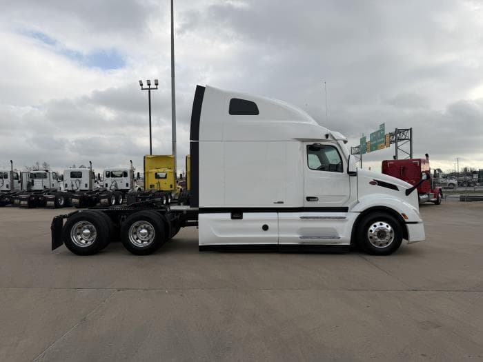 2024 Peterbilt 579 — photo 7